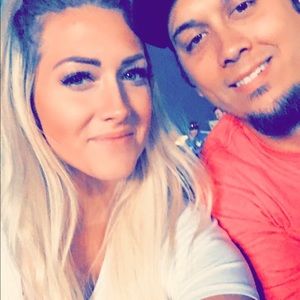 Meet your Posher, Teniel